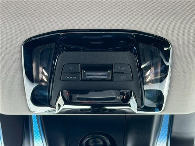 TOYOTA HARRIER HYBRID 2022 Image 31