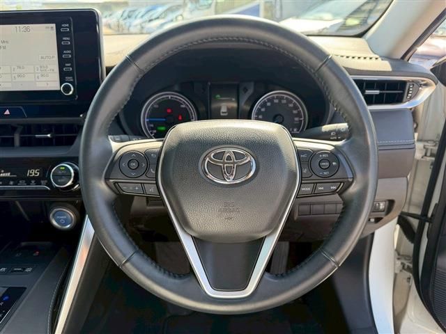 TOYOTA HARRIER HYBRID 2022 Image 31