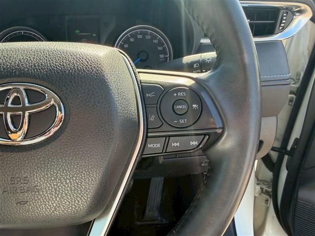 TOYOTA HARRIER HYBRID 2022 Image 31