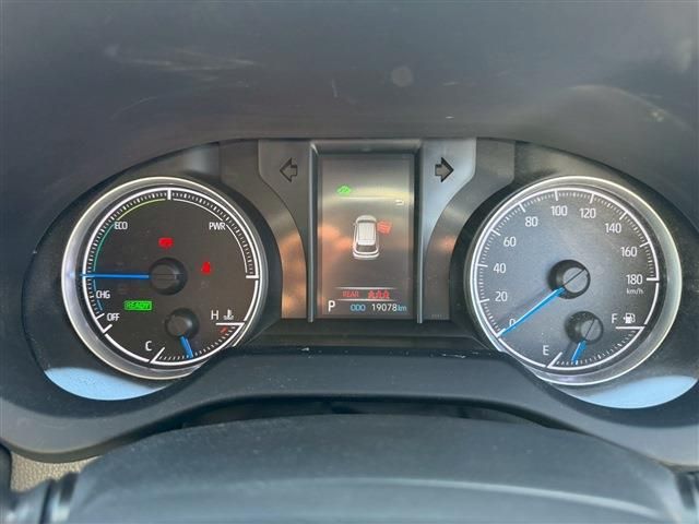 TOYOTA HARRIER HYBRID 2022 Image 31