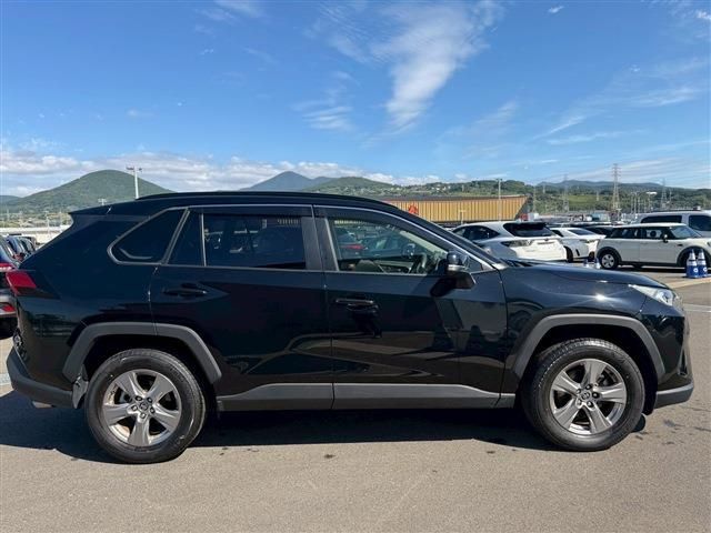 TOYOTA RAV4 2WD 2022 Image 31