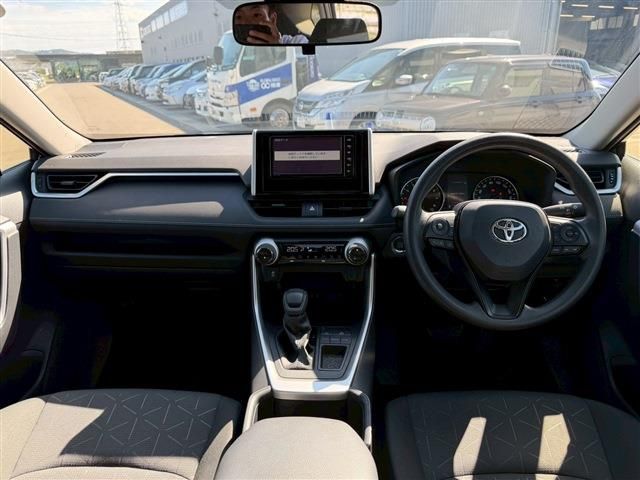 TOYOTA RAV4 2WD 2022 Image 31