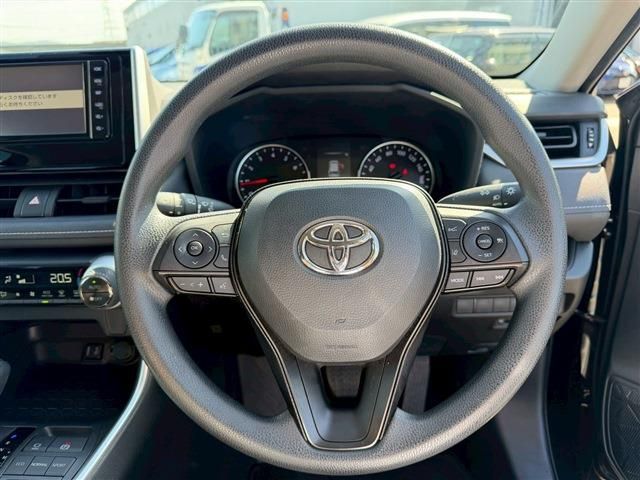 TOYOTA RAV4 2WD 2022 Image 31