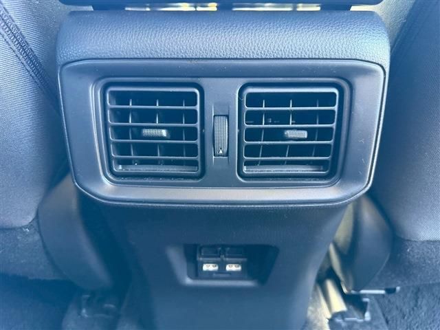 TOYOTA RAV4 2WD 2022 Image 31