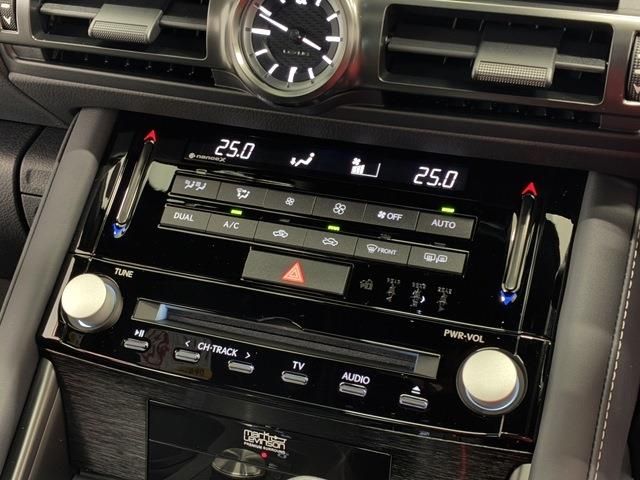 TOYOTA LEXUS IS300H 2022 Image 31