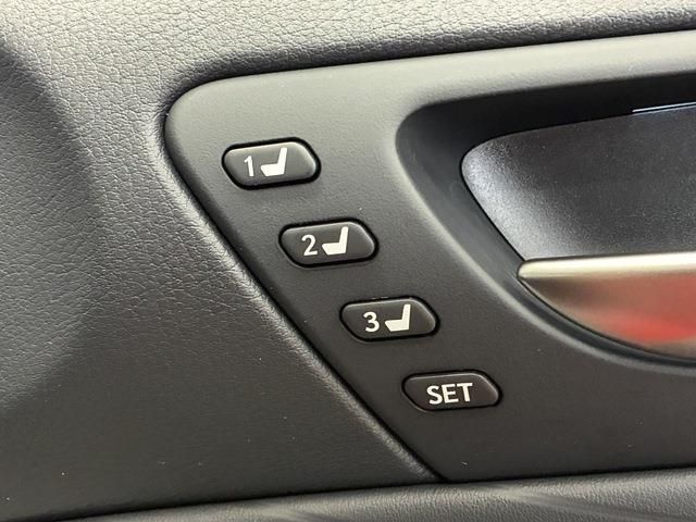 TOYOTA LEXUS IS300H 2022 Image 31