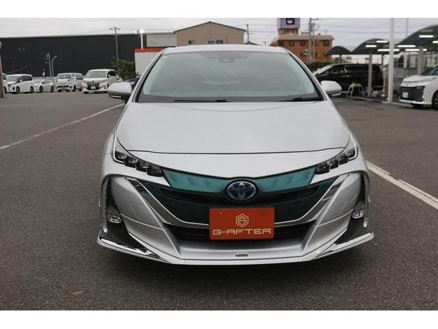 TOYOTA PRIUS PHV 2017 Image 31