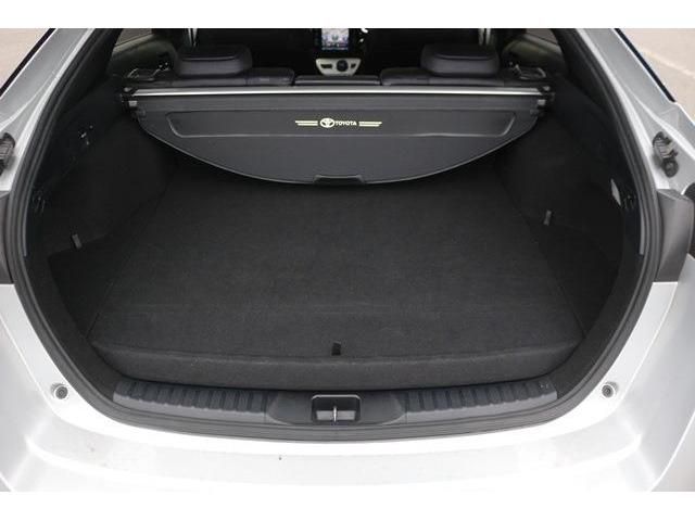 TOYOTA PRIUS PHV 2017 Image 31