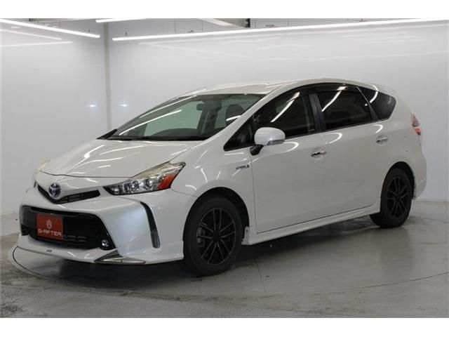 TOYOTA PRIUS ALPHA 2015 Image 31