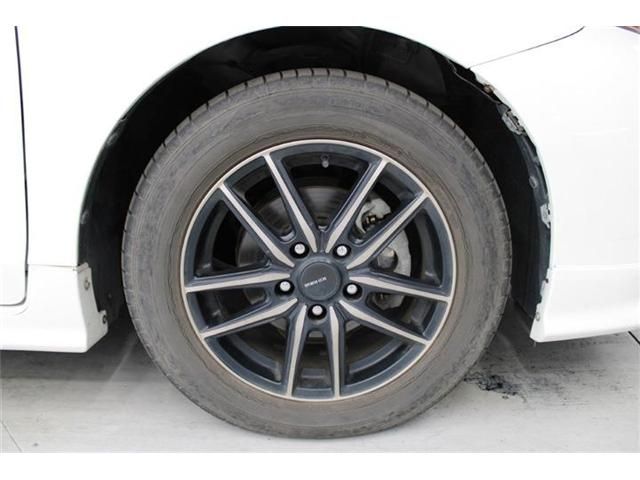 TOYOTA PRIUS ALPHA 2015 Image 31