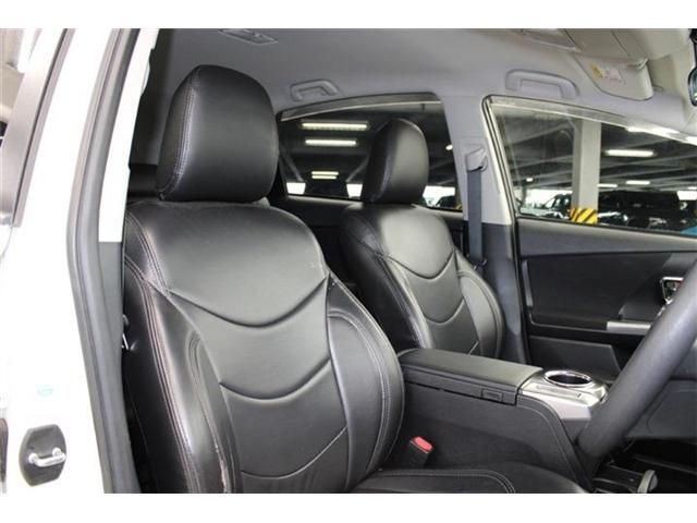 TOYOTA PRIUS ALPHA 2015 Image 31