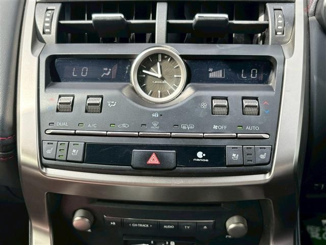 TOYOTA LEXUS NX300H 2019 Image 31