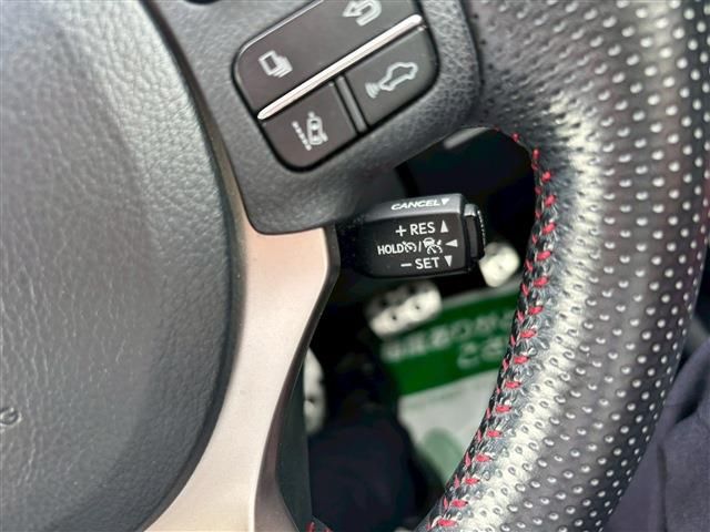 TOYOTA LEXUS NX300H 2019 Image 31