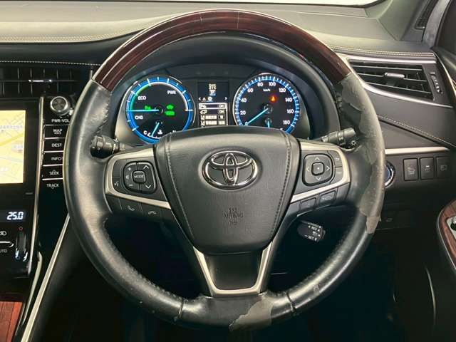 TOYOTA HARRIER HYBRID 2015 Image 31