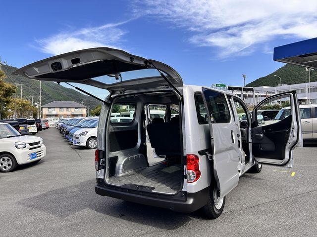 MITSUBISHI DELICA VAN 2WD 2013 Image 31