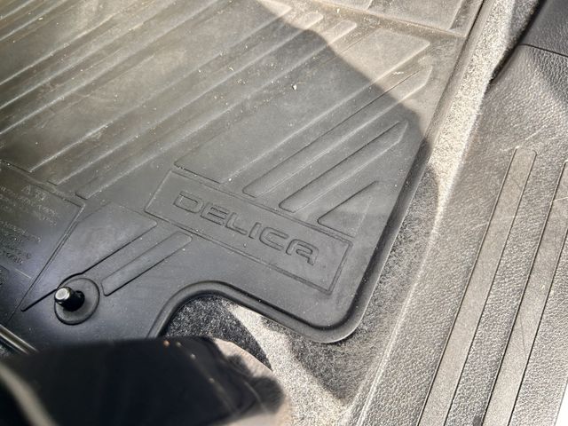 MITSUBISHI DELICA VAN 2WD 2013 Image 31