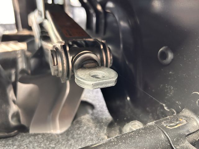 MITSUBISHI DELICA VAN 2WD 2013 Image 31