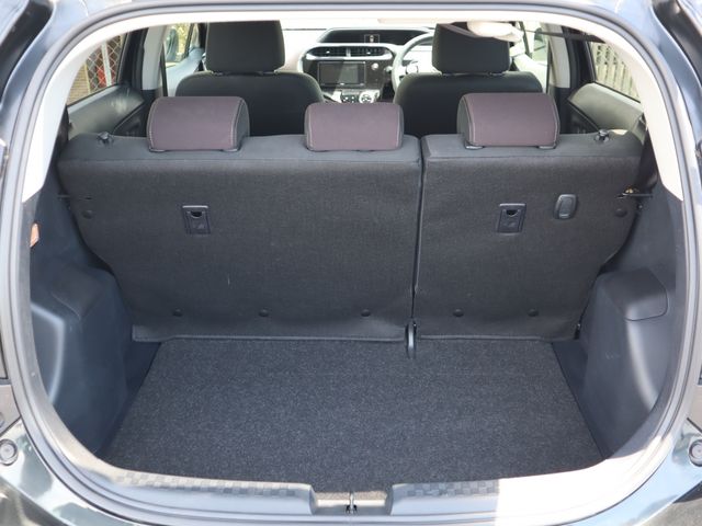 TOYOTA AQUA 2018 Image 31