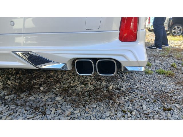 TOYOTA VELLFIRE 2018 Image 31