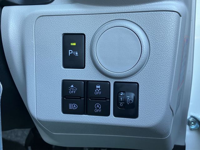 DAIHATSU MIRA E:S 4WD 2022 Image 31