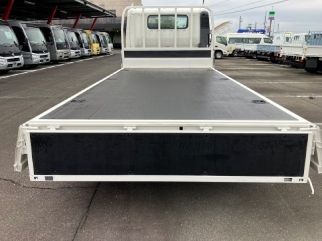 HINO DUTRO 2020 Image 31