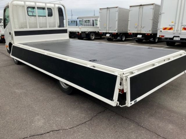 HINO DUTRO 2020 Image 31