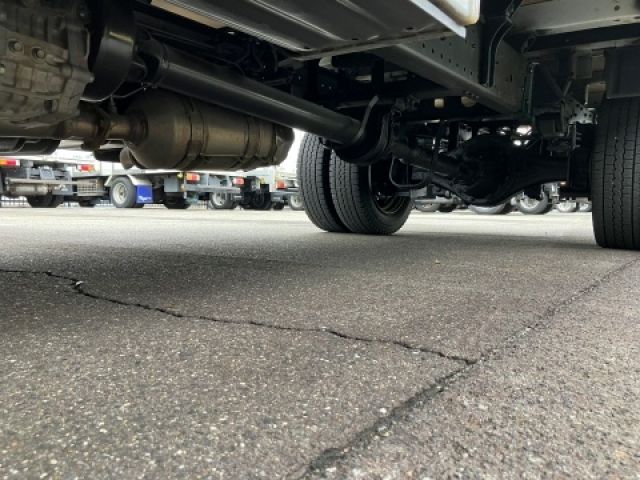 HINO DUTRO 2020 Image 31