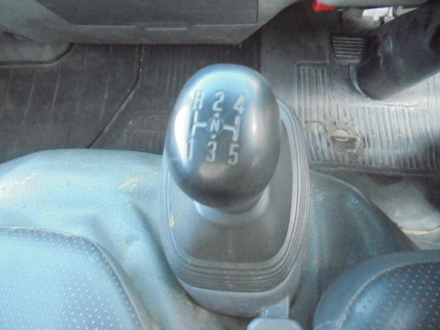 ISUZU ELF 2012 Image 31