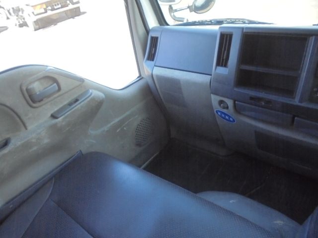 ISUZU ELF 2012 Image 31