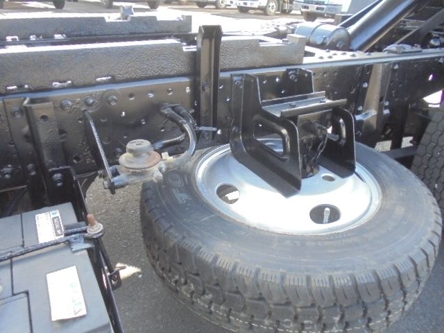 ISUZU ELF 2012 Image 31