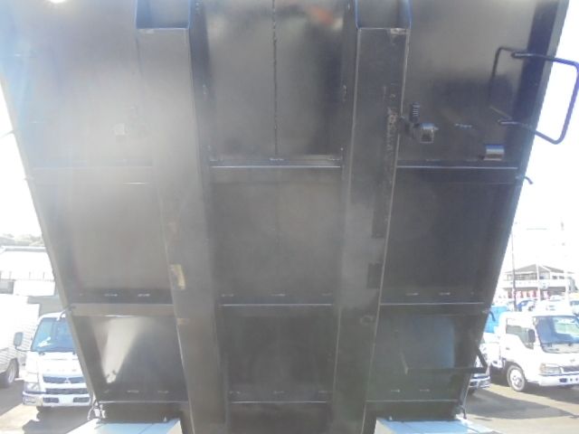 ISUZU ELF 2012 Image 31