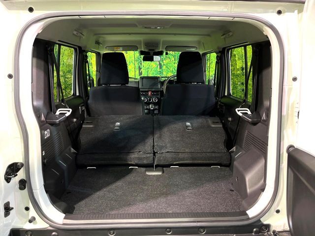 SUZUKI JIMNY NOMADE 2025 Image 31