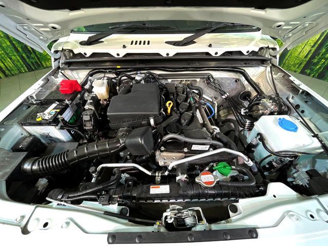 SUZUKI JIMNY NOMADE 2025 Image 31