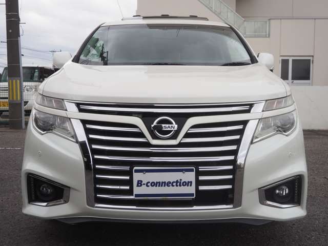 NISSAN ELGRAND  4WD 2015 Image 31