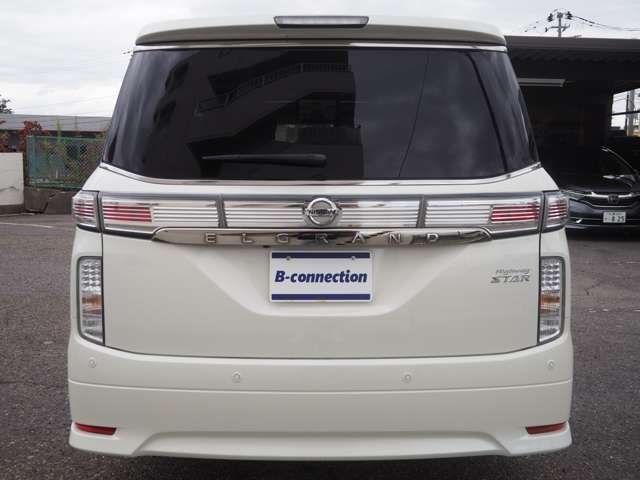 NISSAN ELGRAND  4WD 2015 Image 31