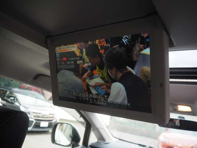 NISSAN ELGRAND  4WD 2015 Image 31