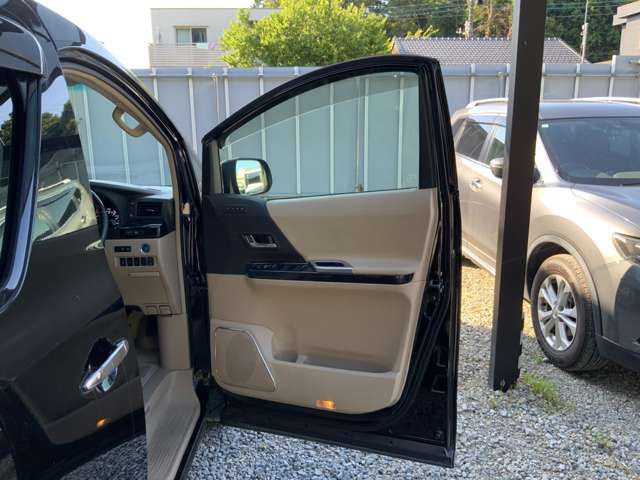 TOYOTA ALPHARD HYBRID 4WD 2012 Image 31