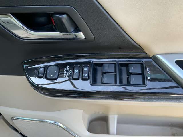 TOYOTA ALPHARD HYBRID 4WD 2012 Image 31
