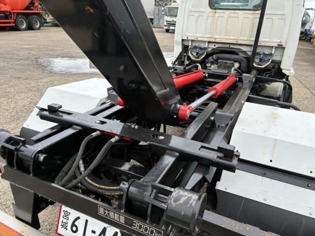 ISUZU ELF 2007 Image 31