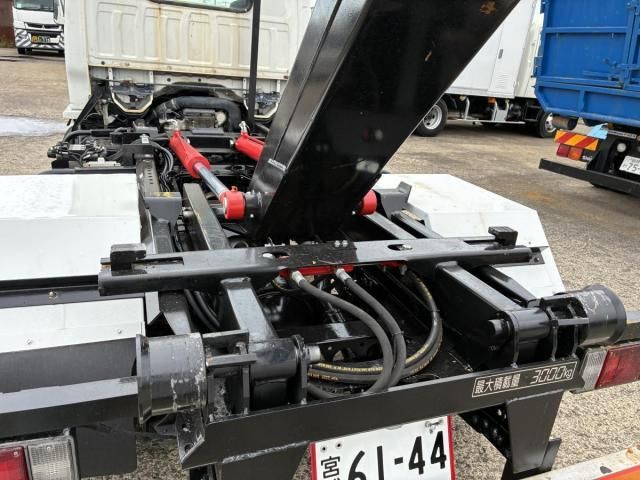 ISUZU ELF 2007 Image 31