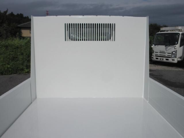 MITSUBISHI CANTER 2025 Image 31