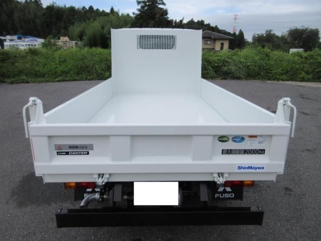 MITSUBISHI CANTER 2025 Image 31