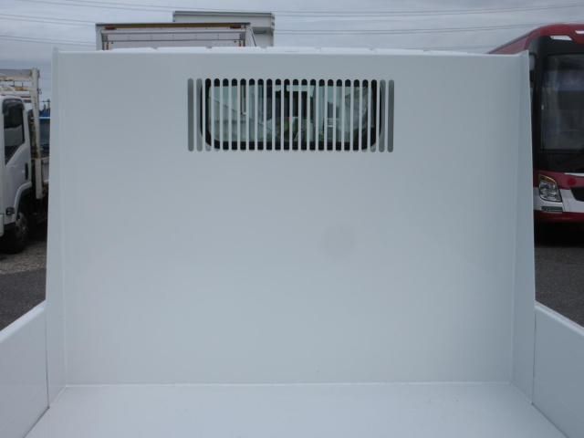 MITSUBISHI CANTER 2025 Image 31