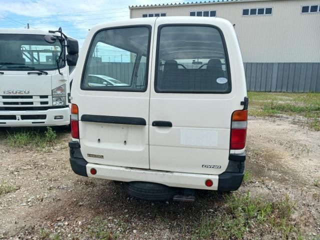 TOYOTA DYNA 2011 Image 31