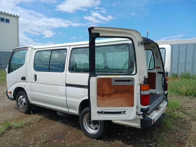 TOYOTA DYNA 2011 Image 31