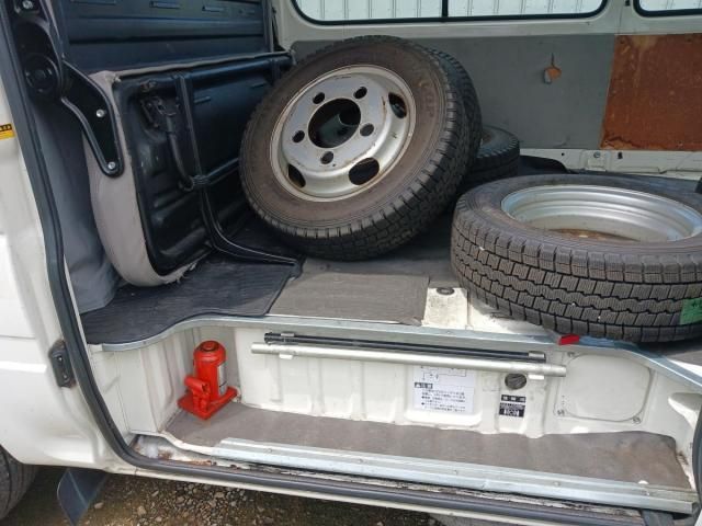 TOYOTA DYNA 2011 Image 31