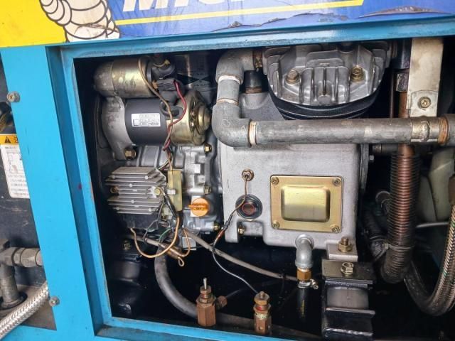 ISUZU ELF 1999 Image 31