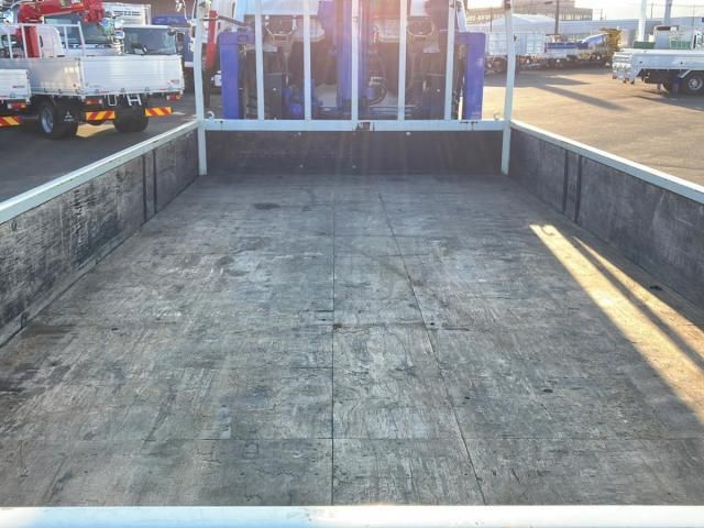 MITSUBISHI CANTER 2017 Image 31