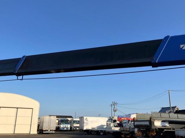 MITSUBISHI CANTER 2017 Image 31