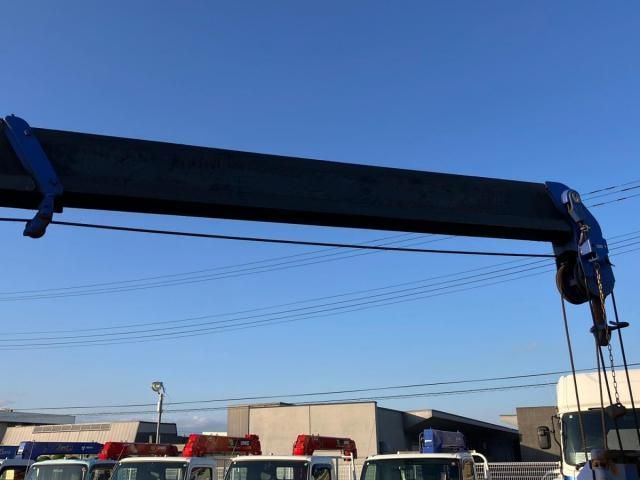 MITSUBISHI CANTER 2017 Image 31